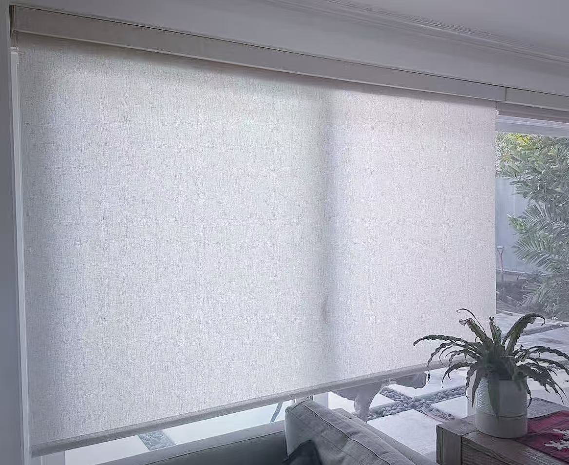 Roll-Up Sun Shades for Windows: Stylish Comfort and UV Protection
